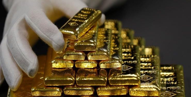 الذهب يسجل قمة تاريخية جديدة وسط توترات سياسية وضغوط مالية