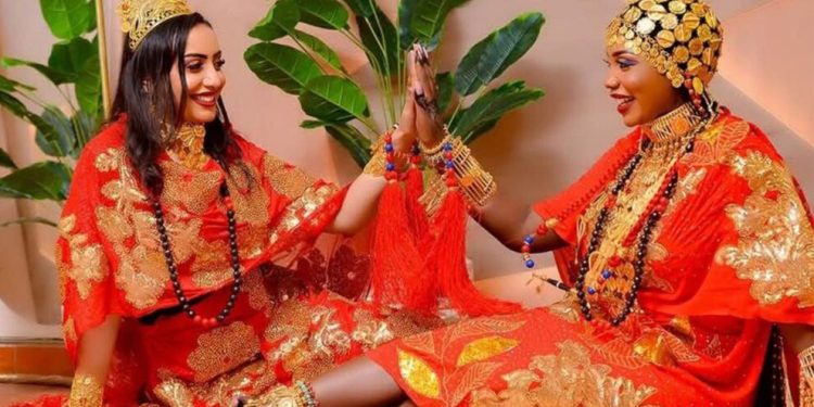  الثوب السوداني… ذاكرة لا تمحى وهوية تتحدى النزاع