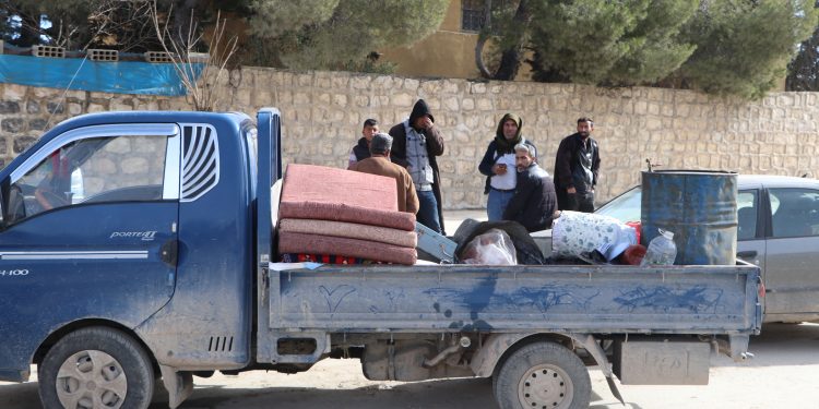 معاناة إنسانية تتفاقم في كوباني ومطالبات بتحمّل المجتمع الدولي مسؤوليته