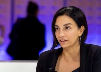 برلمانيّة أوروبية تصف صمت الاتحاد الأوروبي تجاه روج آفا بالمخزي  