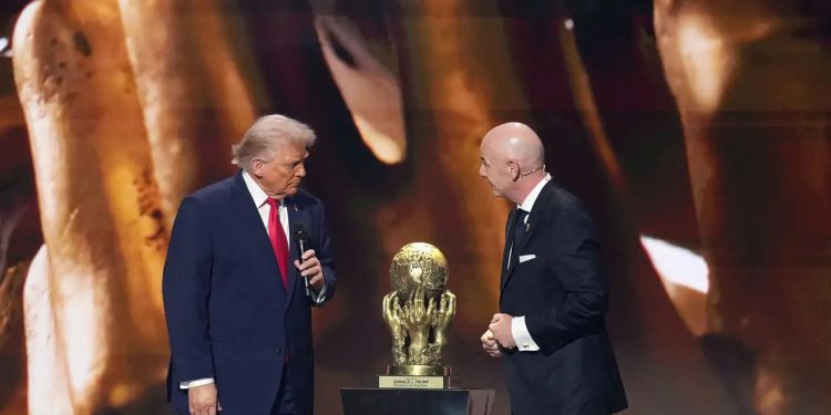 مسؤول ألماني يحرج ترامب وإنفانتينو ويدعو إلى مقاطعة مونديال 2026