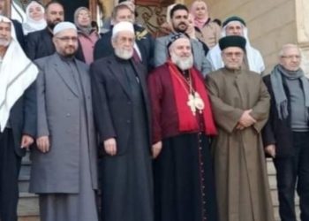 مثقفون: نبذ خطاب الكراهية والعمل يداً بيد ضرورة لإعادة بناء سوريا الجديدة