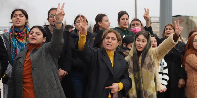 عدسة العدد 2326 من صحيفة روناهي