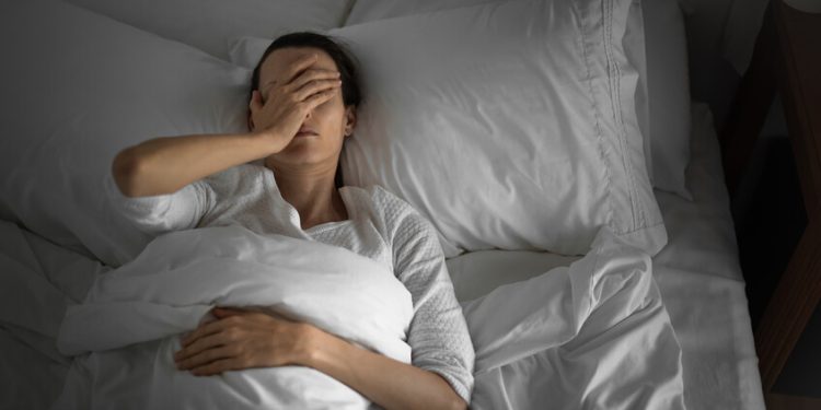 ليس مجرد أرق.. كيف يؤذي النوم السيئ وظائف الدماغ؟