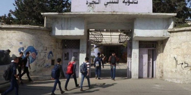 اتساع إضراب المعلمين في الشمال السوري وانضمام 113 مدرسة بإدلب