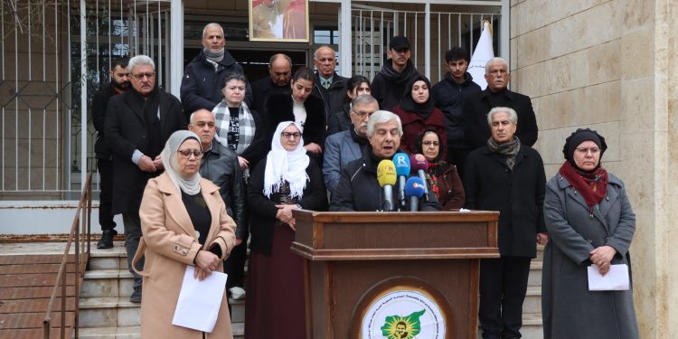 المبادرة السورية والاتحاد الدولي للصحافة العربية يطالبان بالحرية الجسدية للقائد عبد الله أوجلان