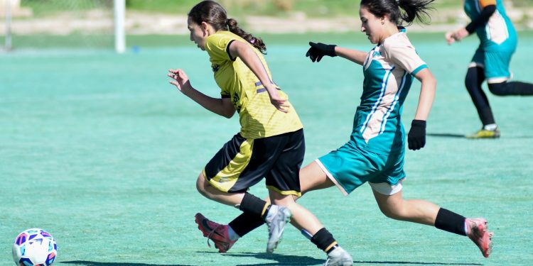 جولة غزيرة بالأهداف في الدوري السوري لسيدات كرة القدم