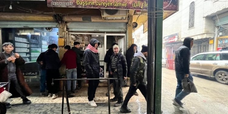 تحذيرات من كارثة إنسانية مع استمرار الحصار على كوباني