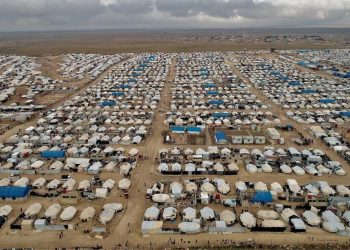 عوائل “داعش”… من الاحتجاز إلى التوطين