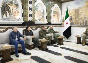 لقاءات بين “قسد” وقوى الأمن مع الحكومة المؤقتة تُناقش الدمج وعودة المهجرين