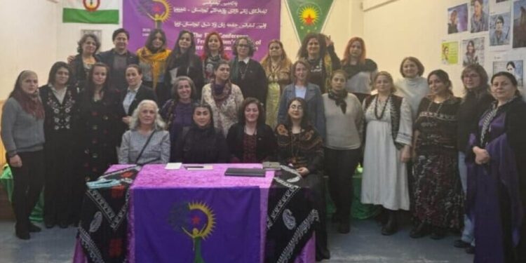 بمؤتمرها الأول.. منظومة المرأة الحرة في شرق كردستان ـ أوروبا تؤكد على تعزيز النضال لتأسيس اتحاد نسائي