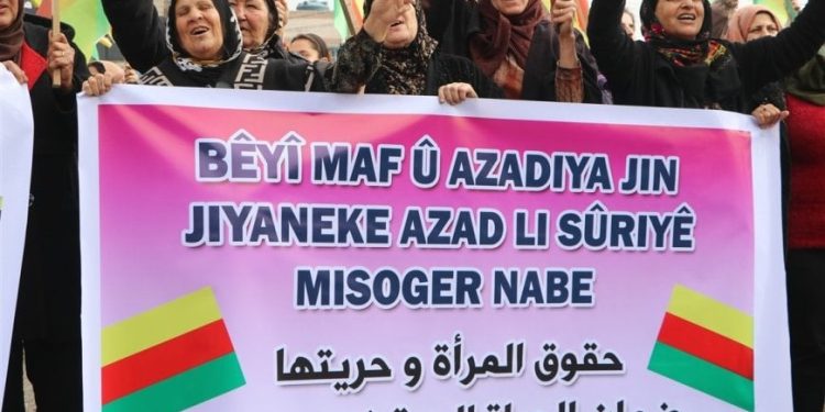 المرأة السورية بين التحولات السياسية وتحديات حماية المكتسبات