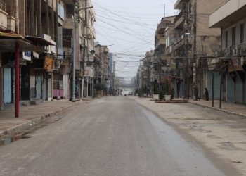 أهالي قامشلو يلتزمون بقرار حظر التجوّل