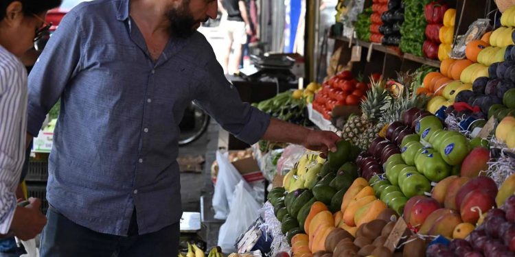 ماذا يحدث لجسمك عندما تمتنع عن تناول الخضراوات أو الفاكهة؟
