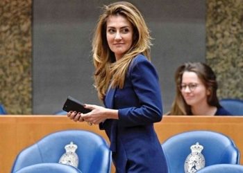 الكردية ديلان يشيلغوز وزيرة للدفاع في هولندا