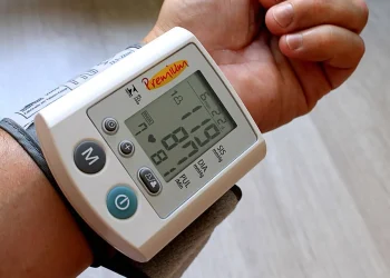 ماذا يحدث لضغط دمك عند التوقف عن تناول الملح لمدة أسبوع؟