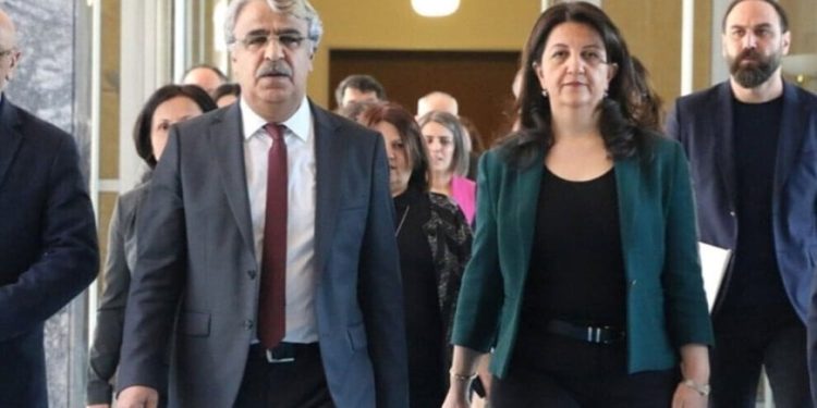 حزب المساواة وديمقراطية الشعوب يوضح خطوط لقائه بأردوغان