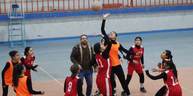 مباراة كرنفالية لسيدات كرة السلة بمناسبة اليوم العالمي للمرأة