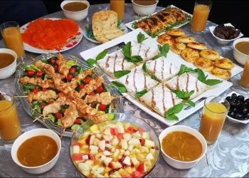 كيف يعيد صيام رمضان ترتيب “مملكة البكتيريا” في أمعائك؟