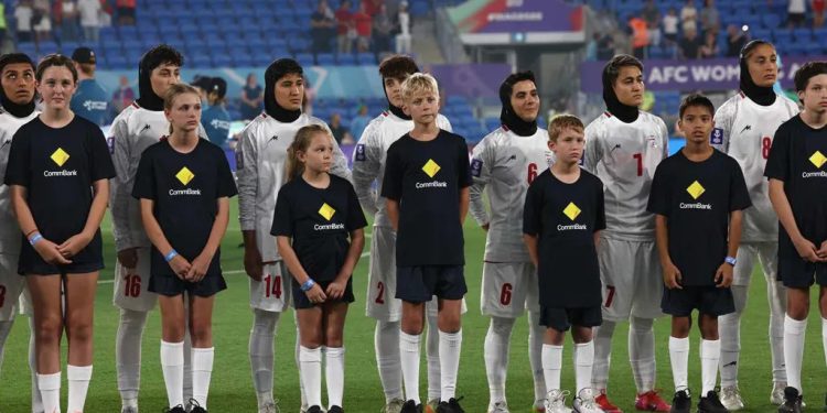 لاعبات إيران “مهددات بالإعدام” بعد كأس آسيا