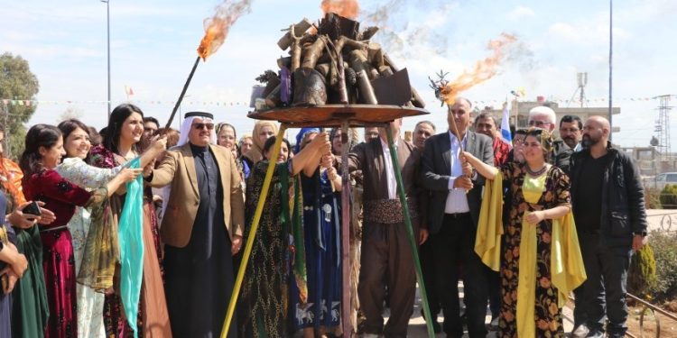نساء ديرك: مع نوروز هذا العام نجدد النضال والتمسك بالهوية