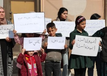 أمهات الأسرى يزرعن الصبر في قلوبهن حتى تعود فلذات أكبادهن