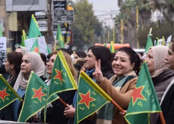المرأة والنضال الفكري والعسكري.. خطوة نحو التغيير والحرية