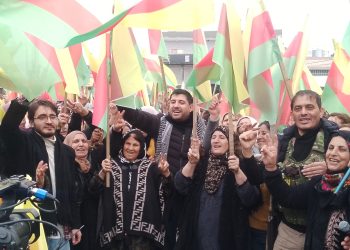 محلل سياسي: على الكرد تعزيز وحدتهم لحماية مكتسباتهم