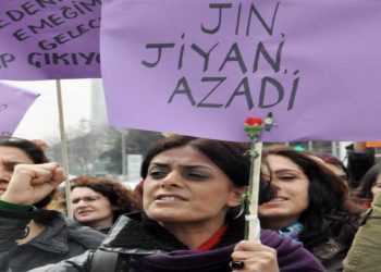 من الثورة الإيرانية إلى “المرأة.. الحياة.. الحرية”  التحولات المعاصرة في روجهلات كردستان ـ3ـ