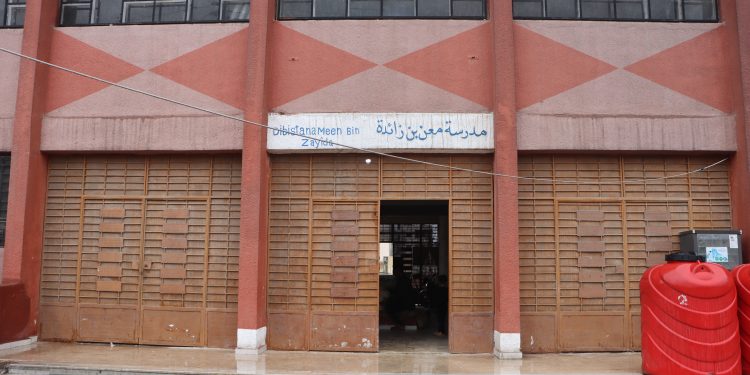 في مراكز الإيواء… طقوس العيد تغيب والحنين إلى المنازل يطغى