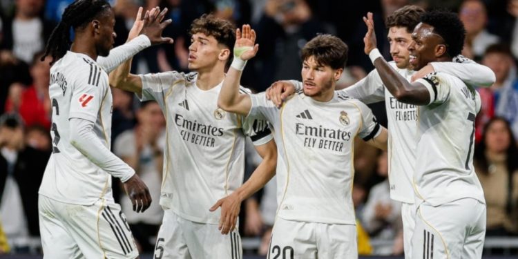 ريال مدريد يقسو على إلتشي