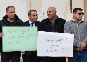 أهالي قامشلو ينددون بهجمات إيران على باشور وروجهلات كردستان