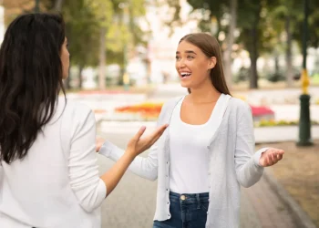 الحوار.. فن التواصل الإنساني