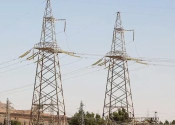 صيانة وتأهيل شبكة الكهرباء انطلاقاً من قامشلو