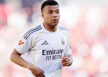 لغز مبابي في ريال مدريد.. حلٌ سحري أم أزمة فنية ونفسية؟