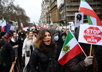 وسط ازدياد القمع بإيران.. الحكم بالإعدام على ثالث امرأة معتقلة في انتفاضة كانون الثاني