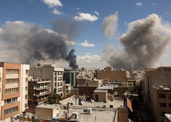 حيادٌ سياسيّ وانحياز جغرافيّ