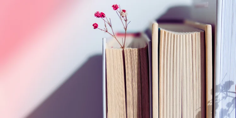 سباحة الكتاب الورقي ضد تيار الرقمنة