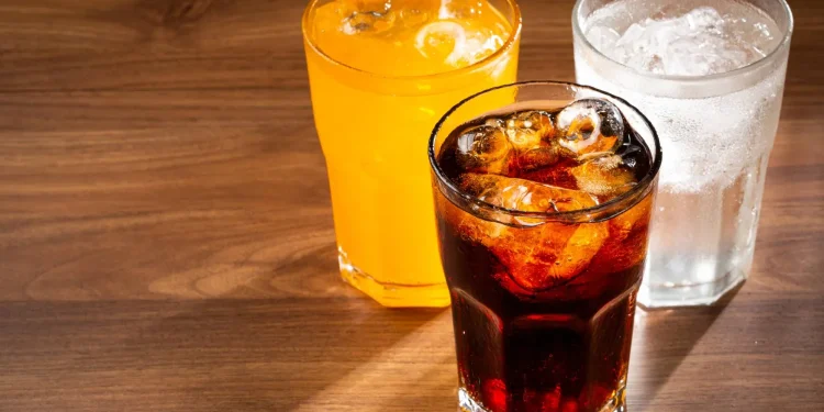 كيف تخفّض الدهون الثلاثية؟ احذر هذه المشروبات أولاً