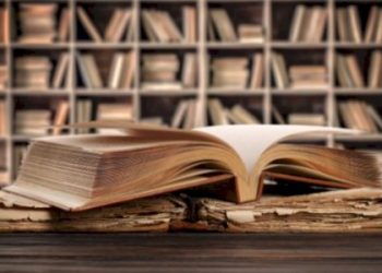 المديح بين صدق العاطفة في الشعر الجاهلي والكسب في العصور اللاحقة
