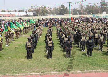 حين كتبت المرأة تاريخها بين الحصار