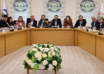 منصة الدفاع والتضامن في آمد تدعو لفتح معبر كوباني مع باكور كردستان