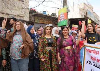عدسة العدد 2418-1420 من صحيفة روناهي