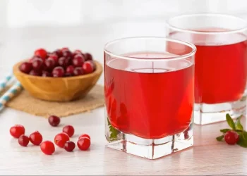 عصير التوت البري يعزز علاج التهابات المسالك البولية   