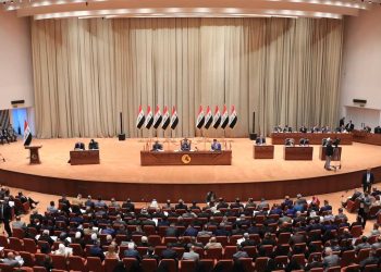 كرامة المواطن بين النصوص والواقع.. لماذا تُهان المطالبات بالحقوق في العراق؟
