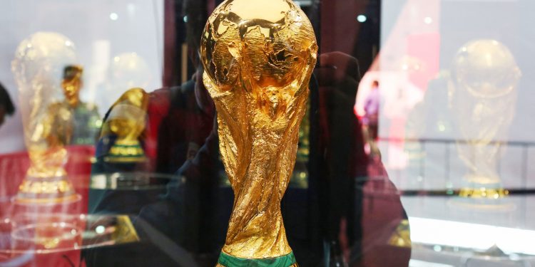 فكرة مجنونة.. فيفا يدرس قرارًا جديدًا في كأس العالم