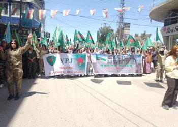 نساء قامشلو والحسكة يؤكدن تمسكهن بحقوقهن وترسيخ مكانة YPJ في مستقبل سوريا