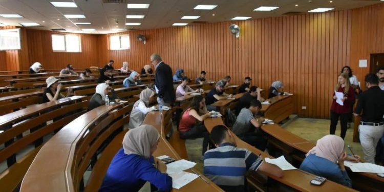 الجامعات السوريّة… تعليم على حافة الانهيار