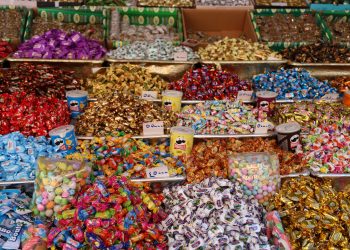 تضاعف أسعار مستلزمات العيد يضعف الإقبال في أسواق قامشلو