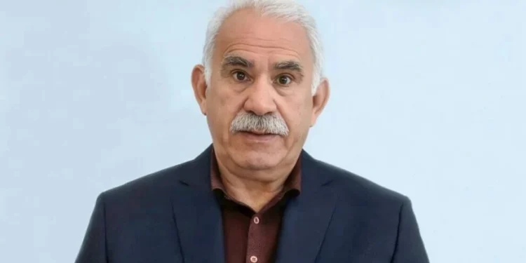 القائد عبد الله أوجلان: الإطار القانوني عملية بناء لهيكل إيجابي وديمقراطية حقيقية